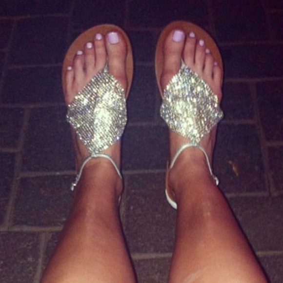 Steve Madden Shineyy Silver Crystal Mesh Diamond Ankle T Strap Thong Sandal 6.5 - Picture 11 of 11